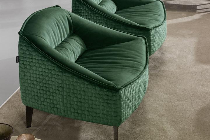 TOSCA ARMCHAIR 2